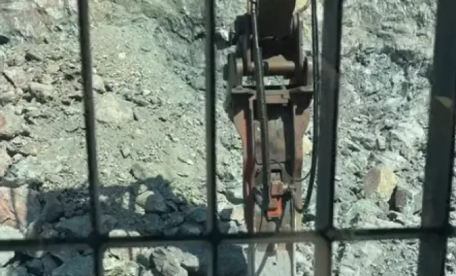 Travaux de terrassement et extraction à Pietralba, Borgo, Socotra BTP